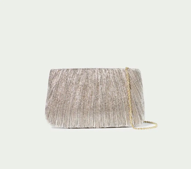 Brit Flat Pleated Pouch Champagne