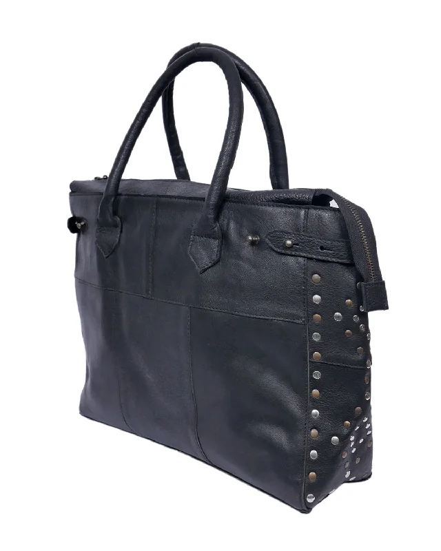 Elegance Redefined: Introducing the Black Leather Shoulder Bag with Ripits. Art: BG-1496